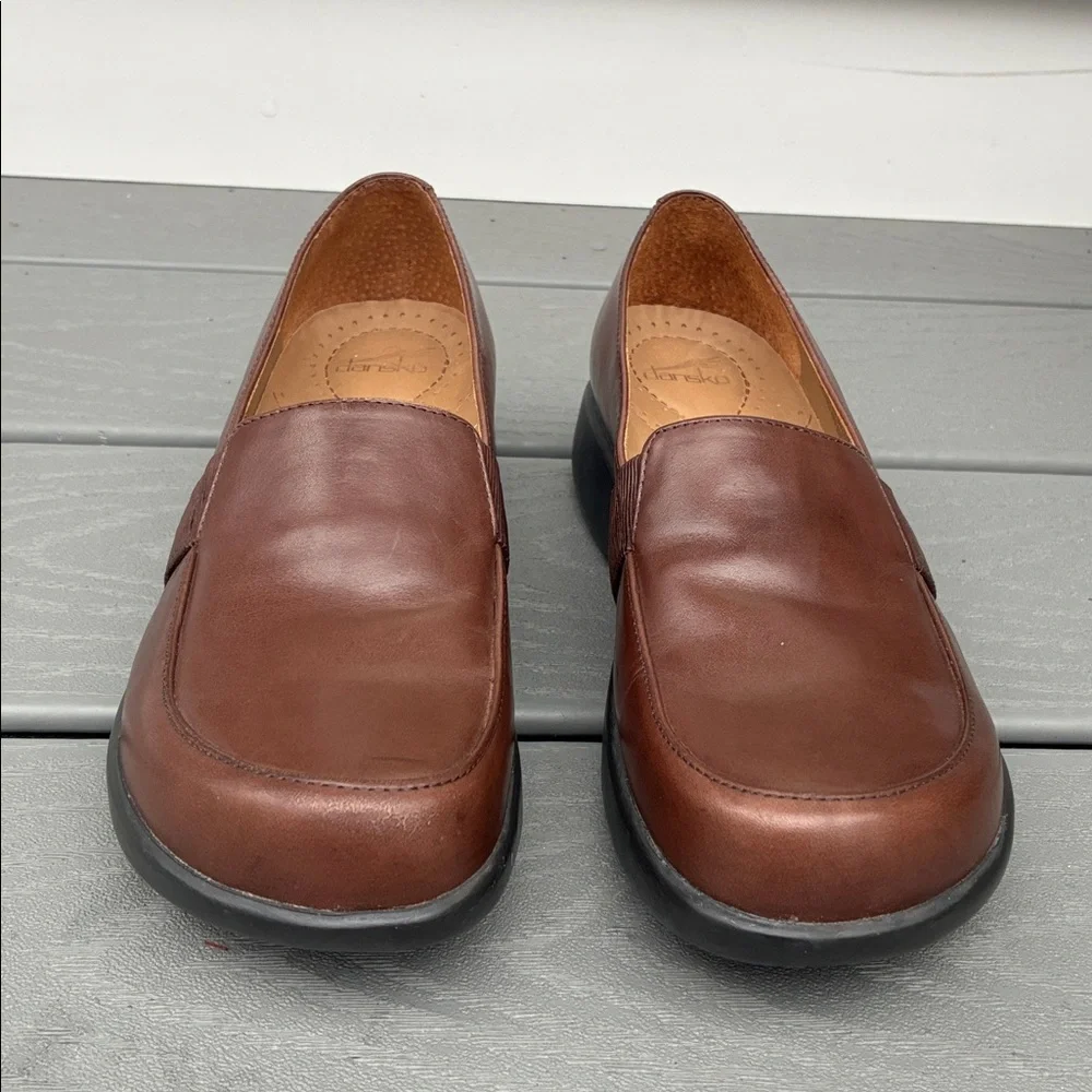Dansko Dorie Leather Comfort Loafer Slip On Brown Size EU 37 US 6.5-7 - Picture 2 of 13